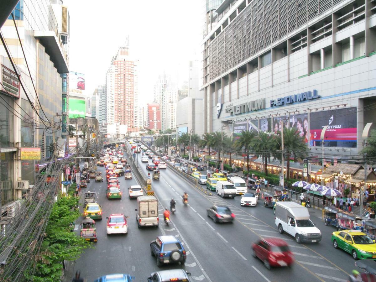 Beebedz Vandrarhem Bangkok Exteriör bild